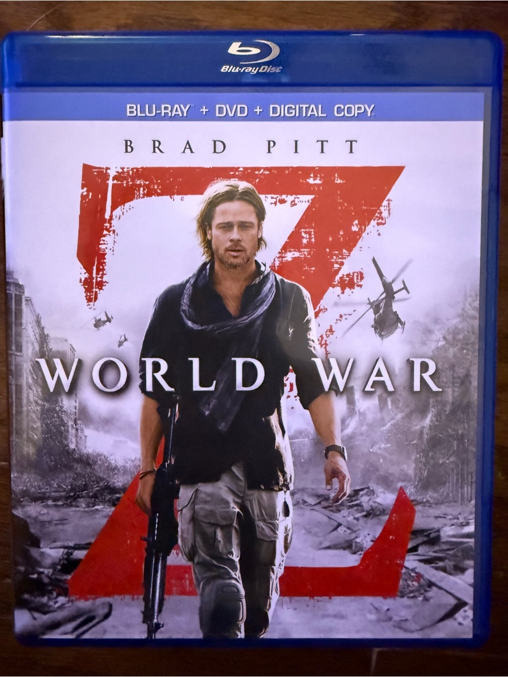 World War Z Blu-ray + DVD + Digital Copy - Brad Pitt